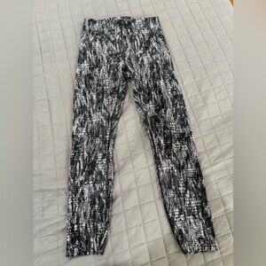 Lululemon Black and White Patterned Leggings